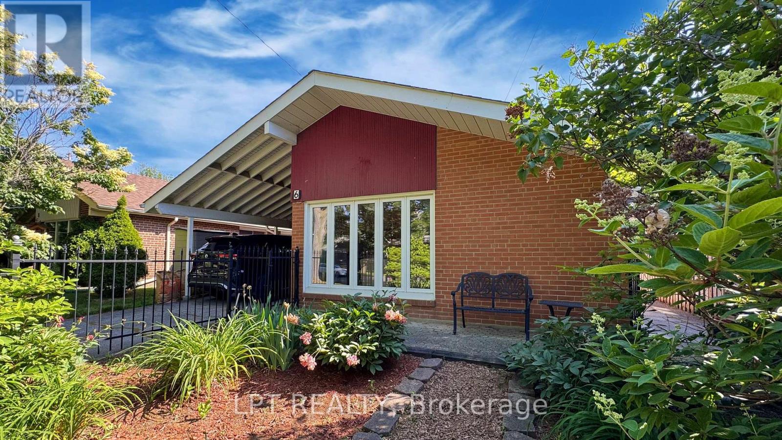 6 ABBOTTSWOOD ROAD - 3