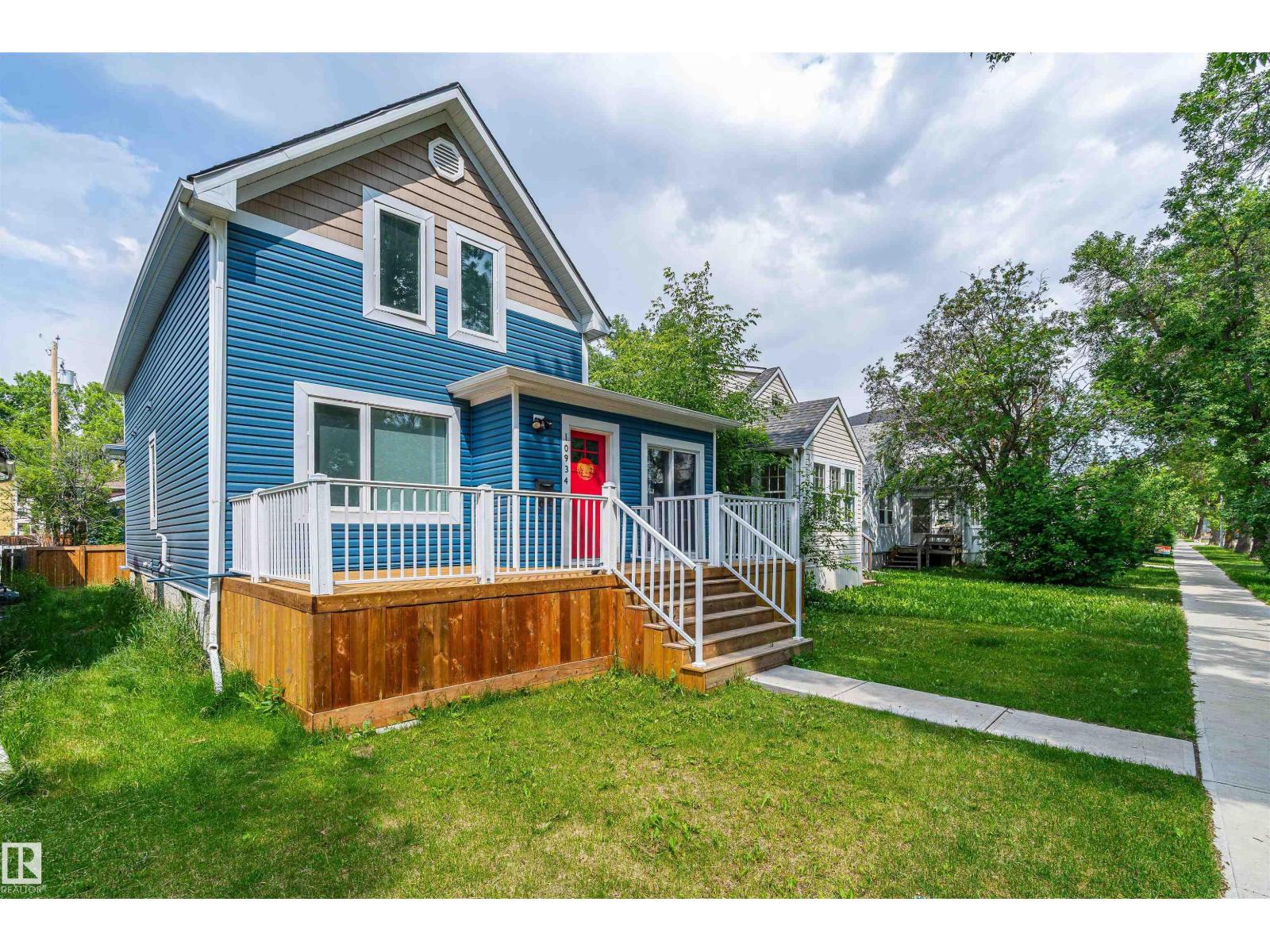 10934 80 AV NW - 2