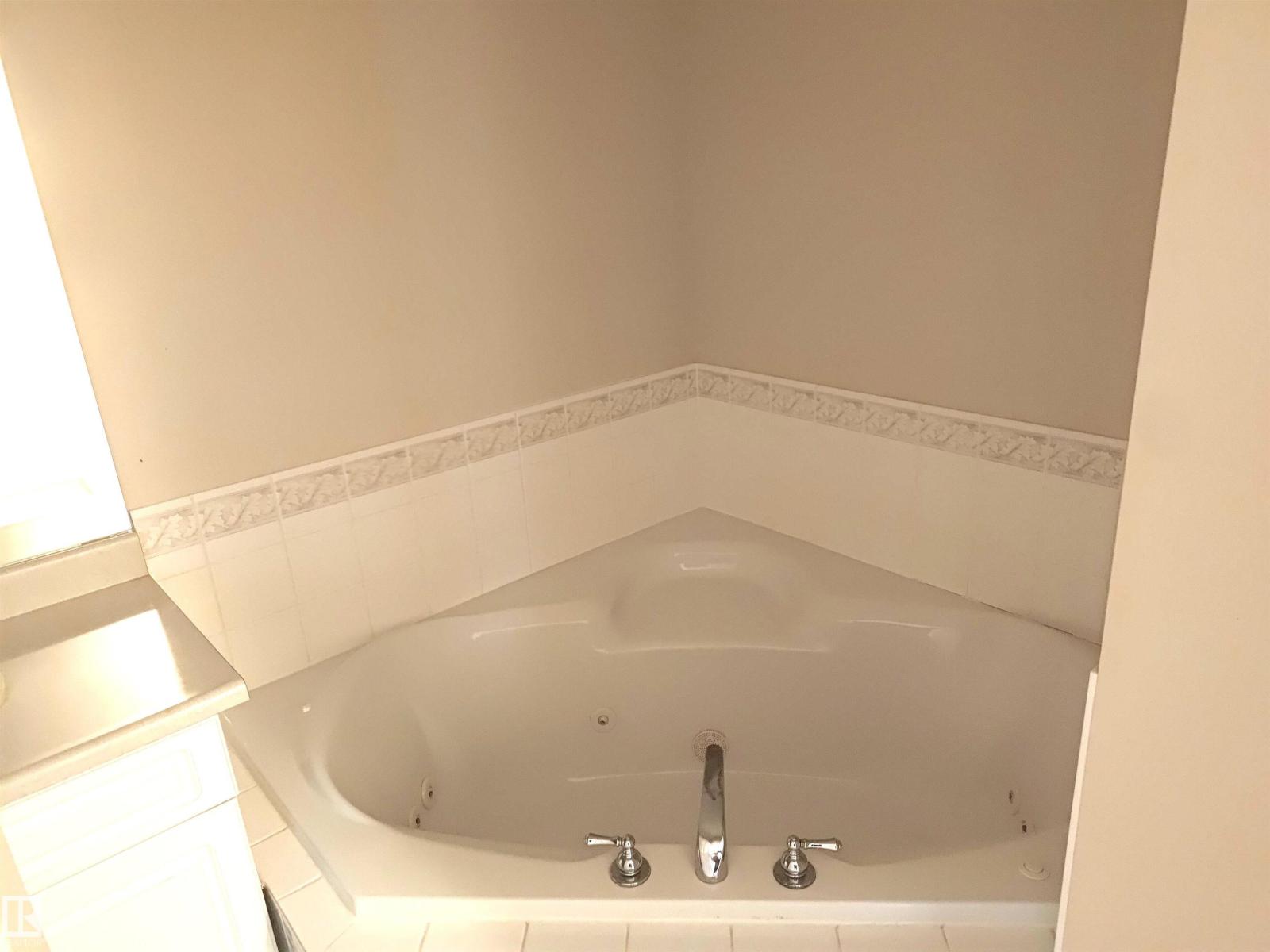 #26 13403 CUMBERLAND RD NW - 23