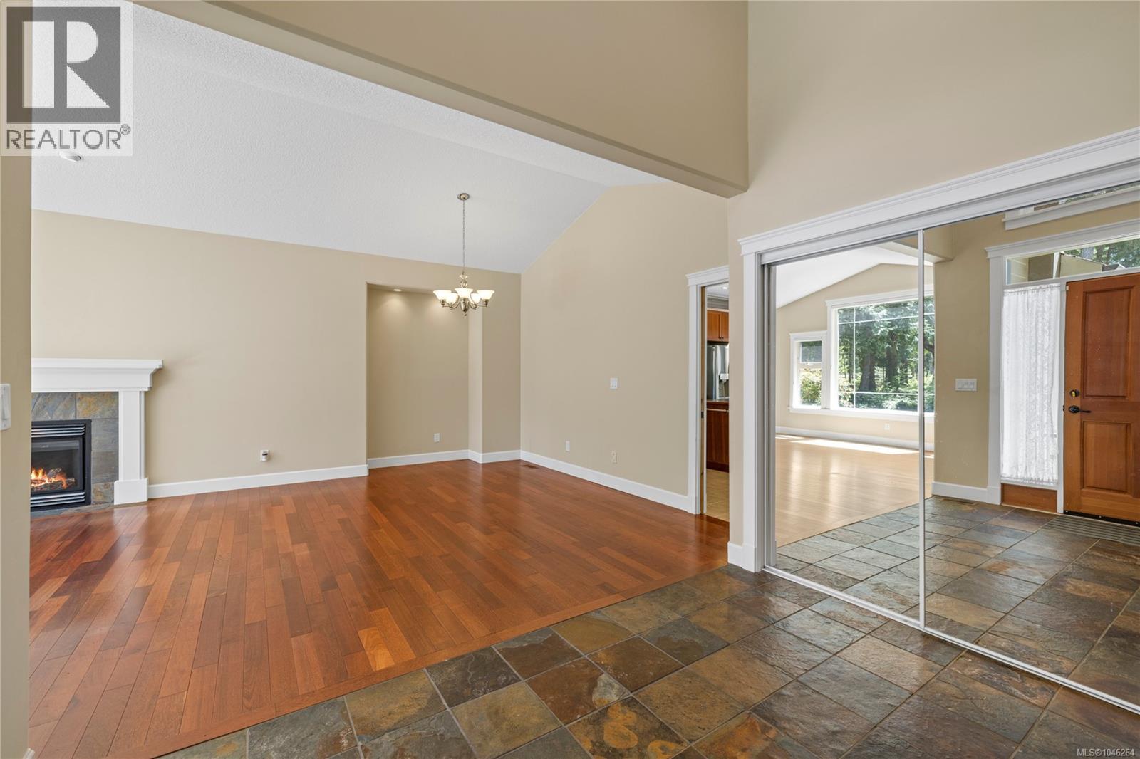 1057 Paradise Pl - 20