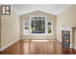 1057 Paradise Pl, Nanoose Bay, BC V9P9A4 Photo 21