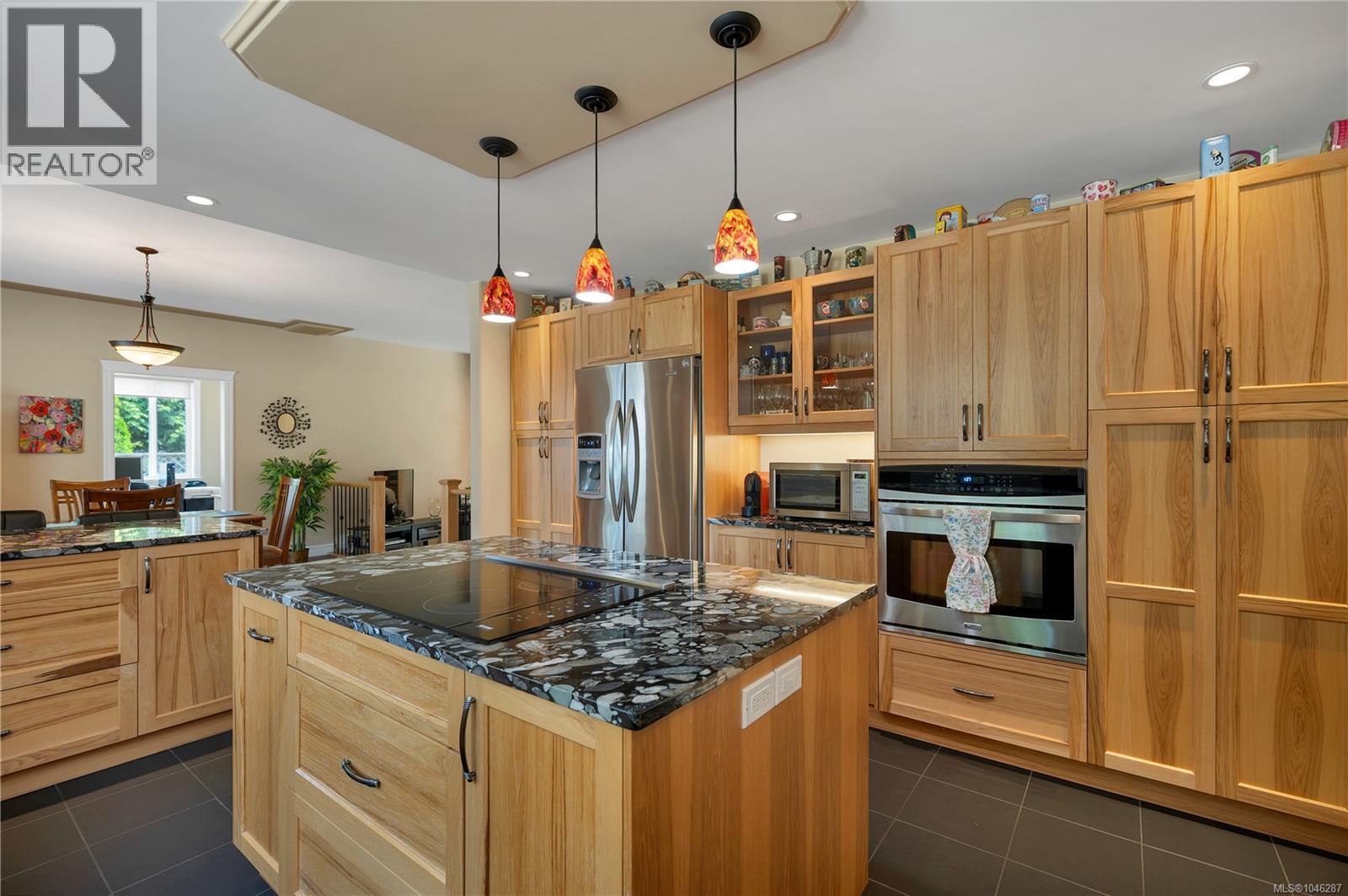2246 Glenmore Rd - 4