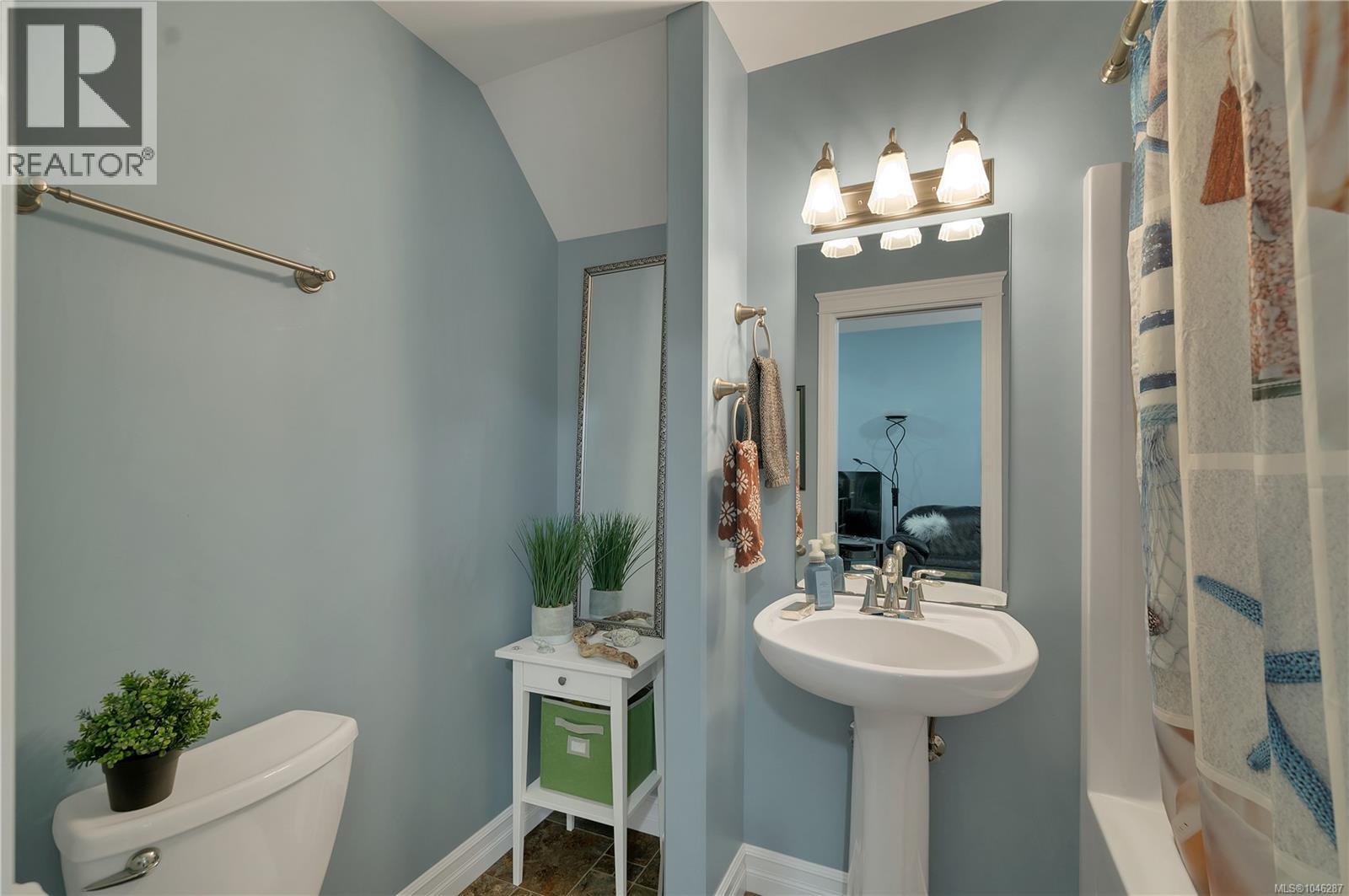 2246 Glenmore Rd - 30