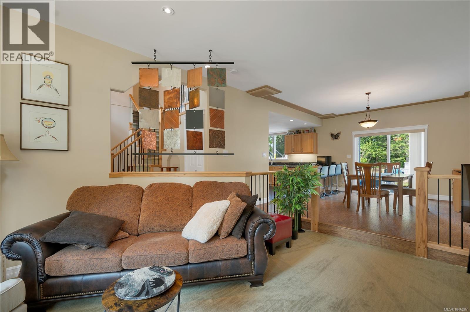 2246 Glenmore Rd - 37