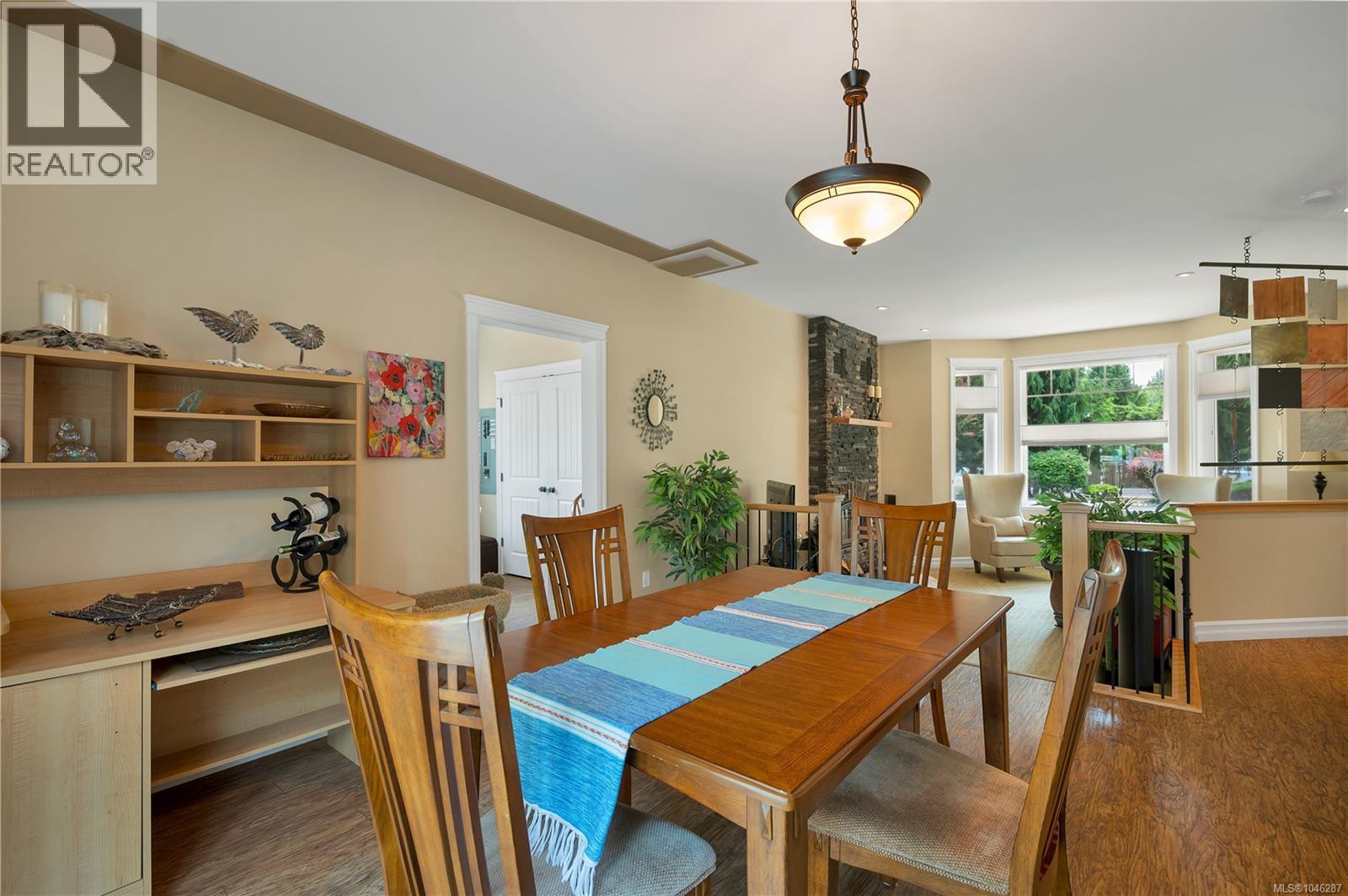2246 Glenmore Rd - 35