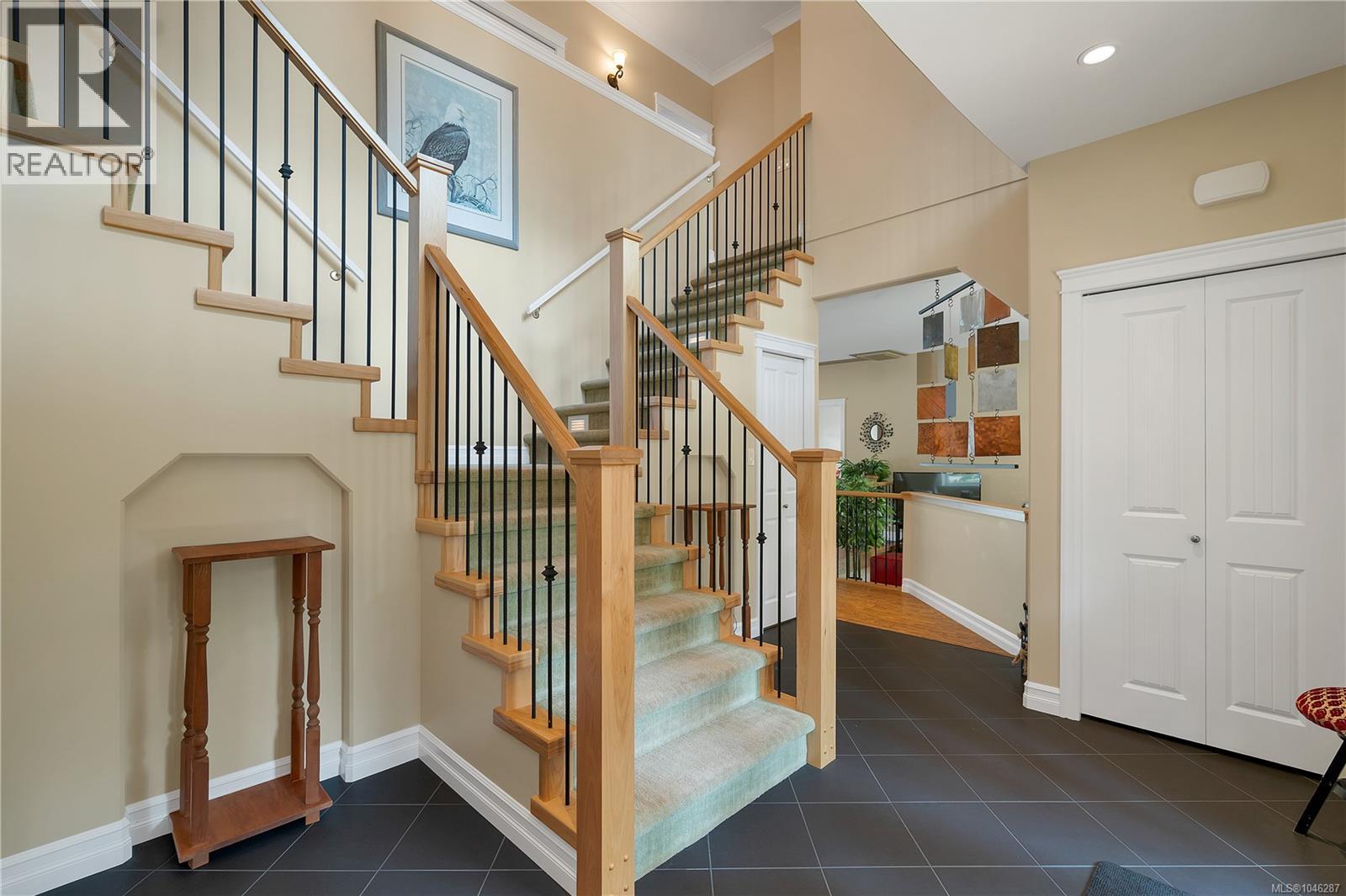 2246 Glenmore Rd - 10