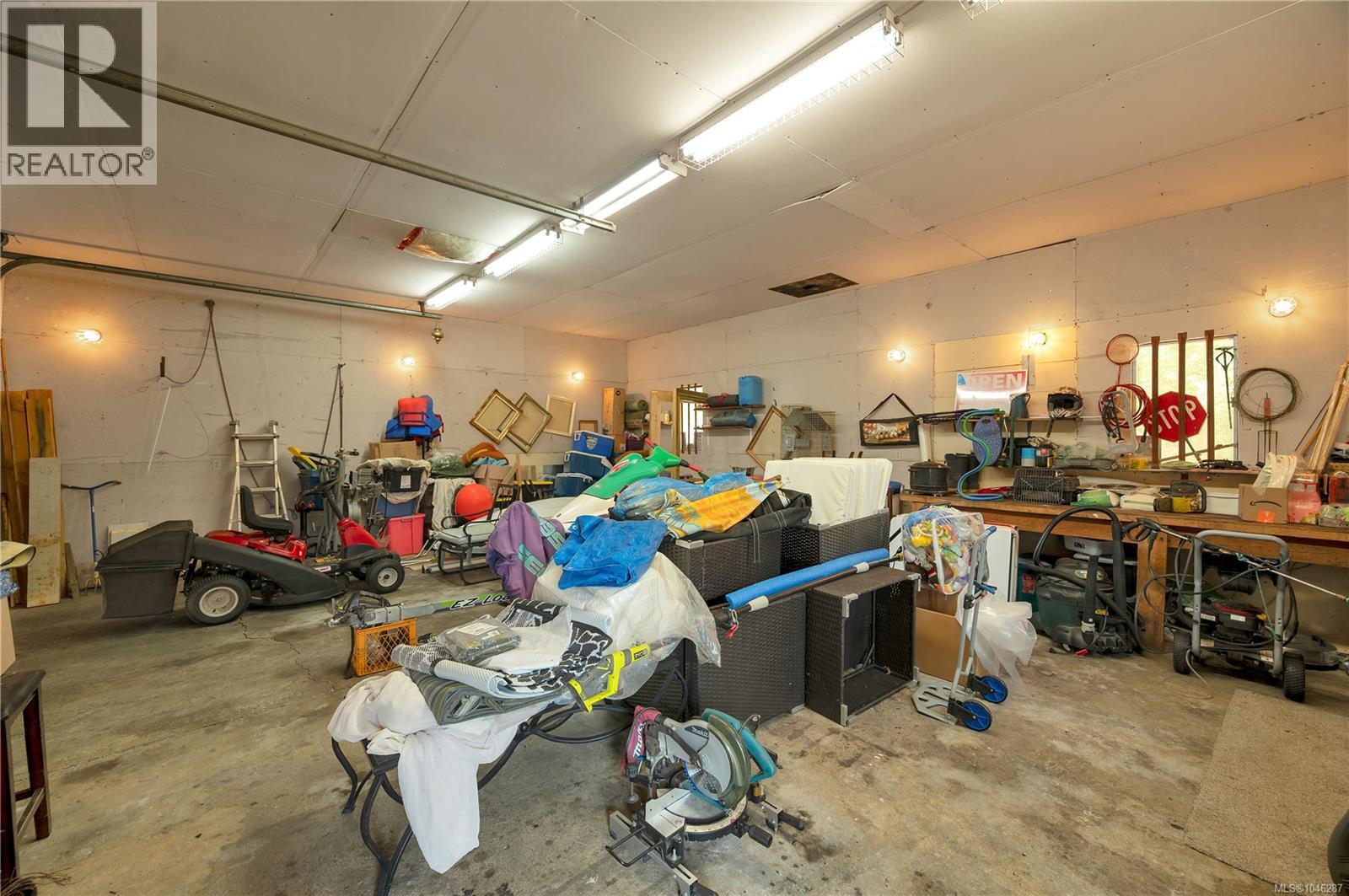 2246 Glenmore Rd - 57