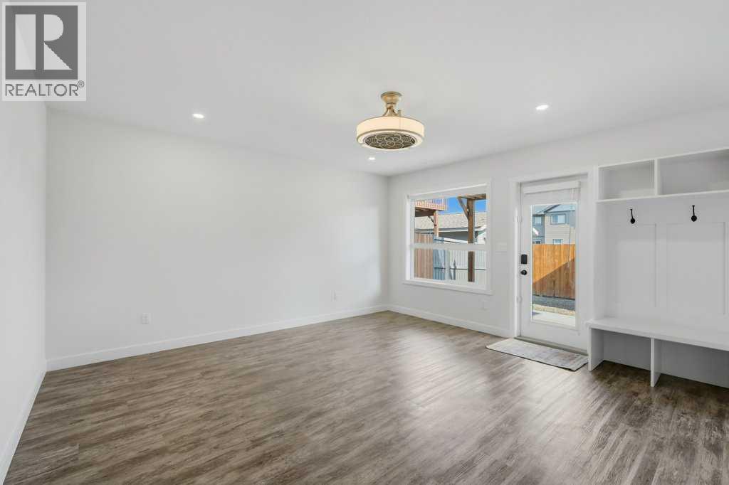 93 Valley Crescent - Image 25