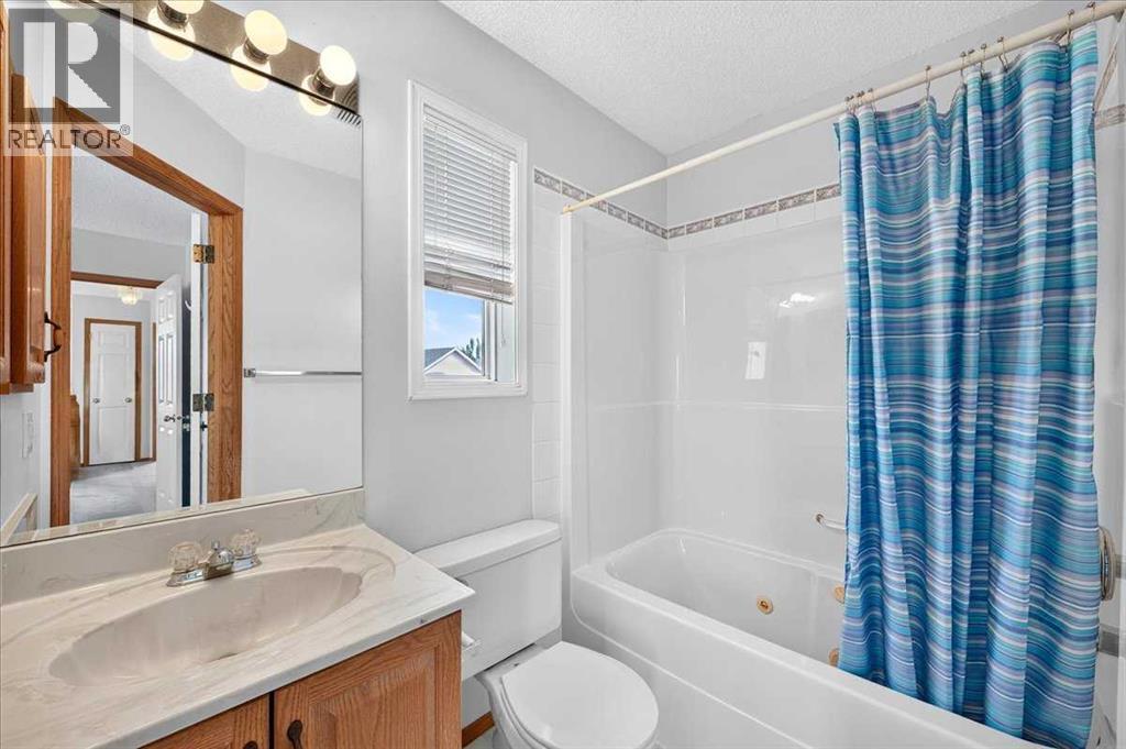74 Anaheim Gardens NE - Image 37