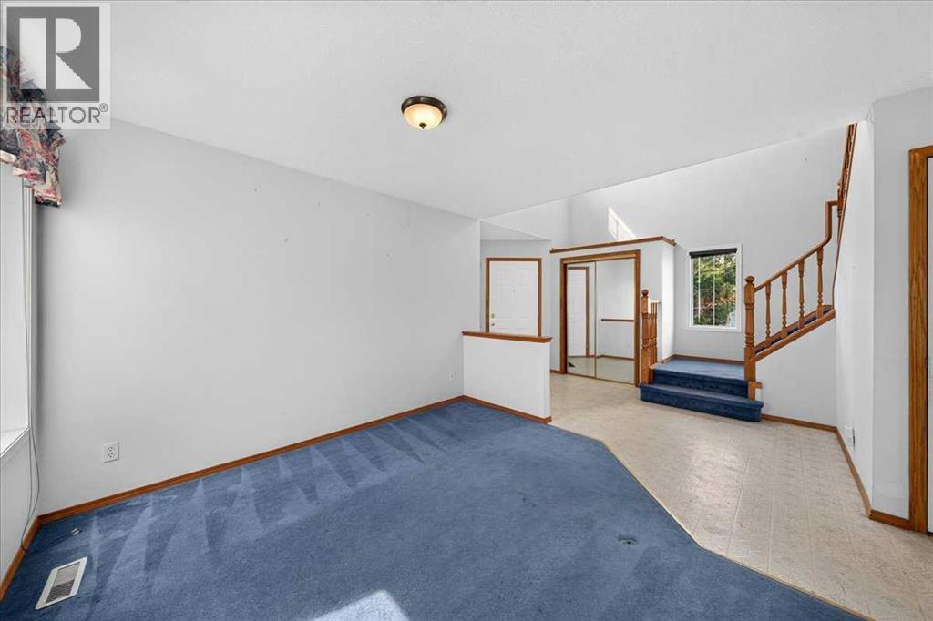 74 Anaheim Gardens NE - 8