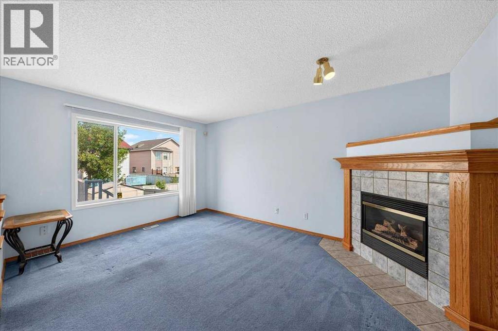 74 Anaheim Gardens NE - 13