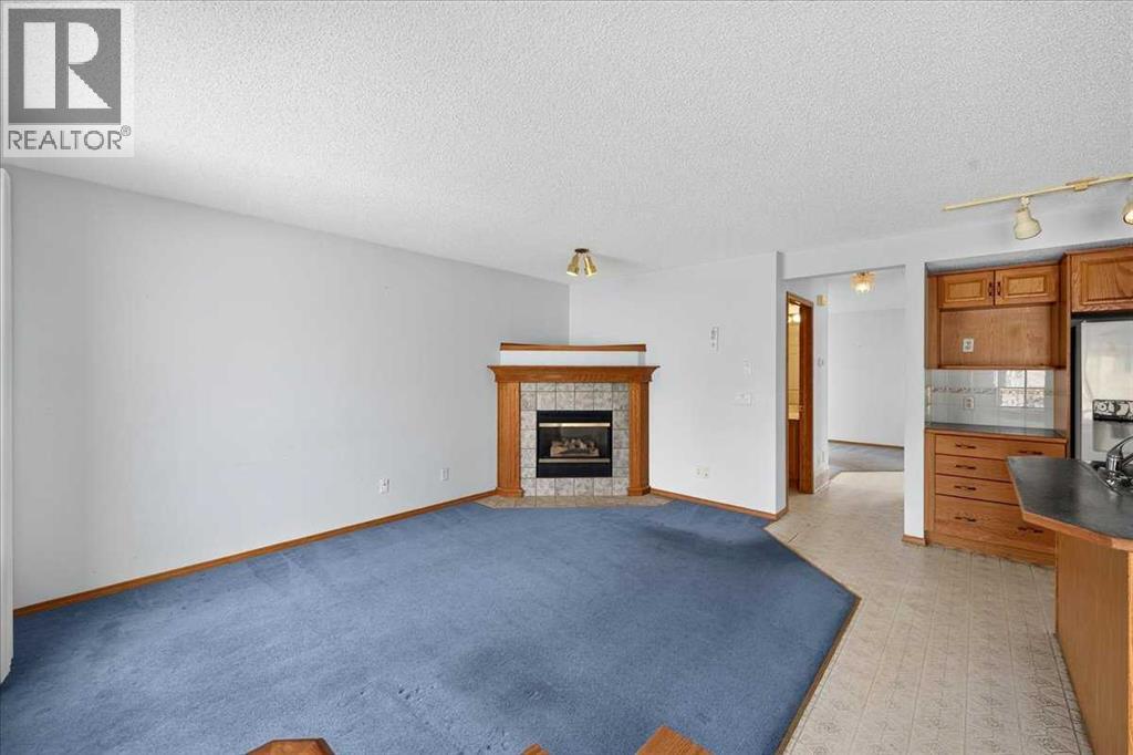 74 Anaheim Gardens NE - 15