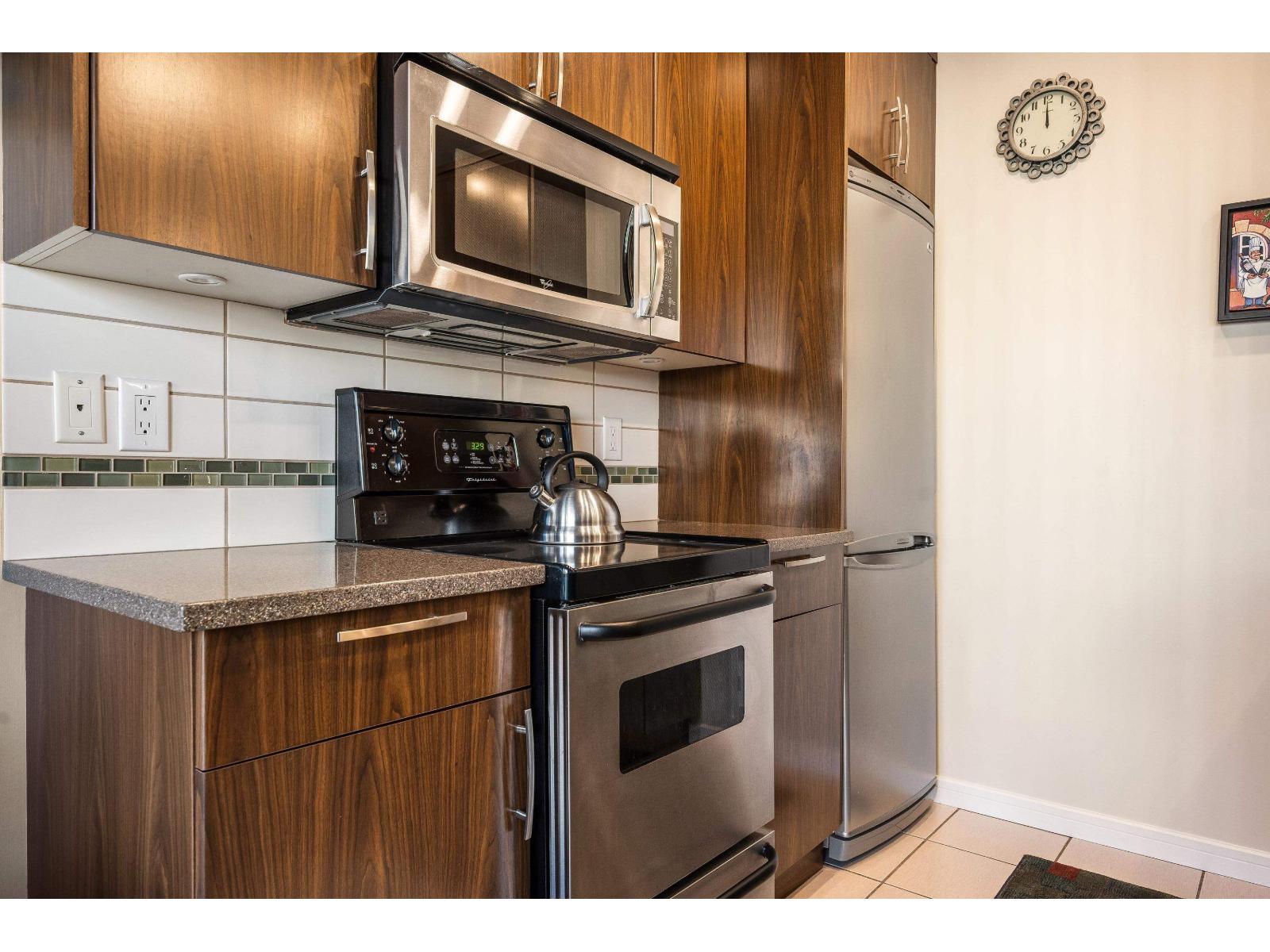 312 45530 MARKET WAY, Garrison Crossing, Chilliwack