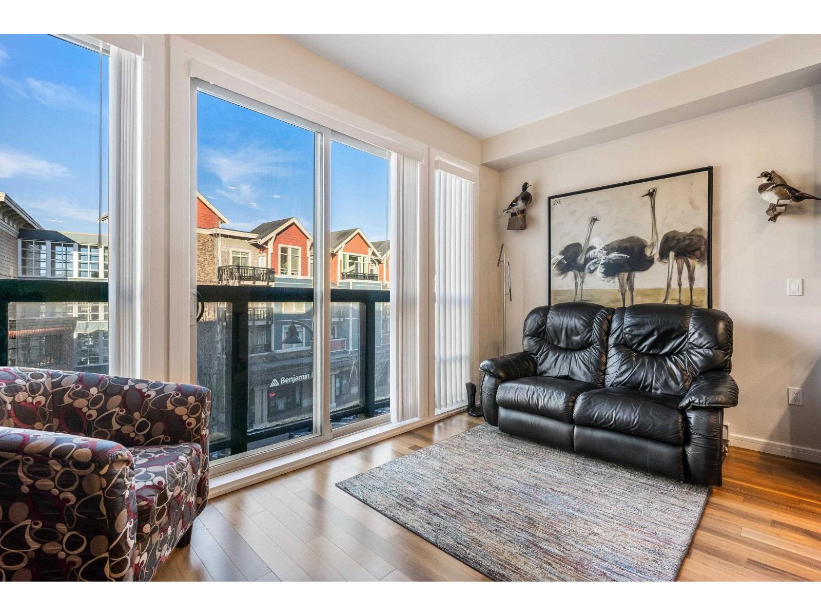 312 45530 MARKET WAY, Garrison Crossing, Chilliwack