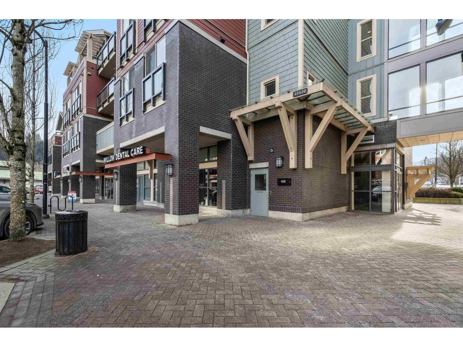 312 45530 MARKET WAY, Garrison Crossing, Chilliwack