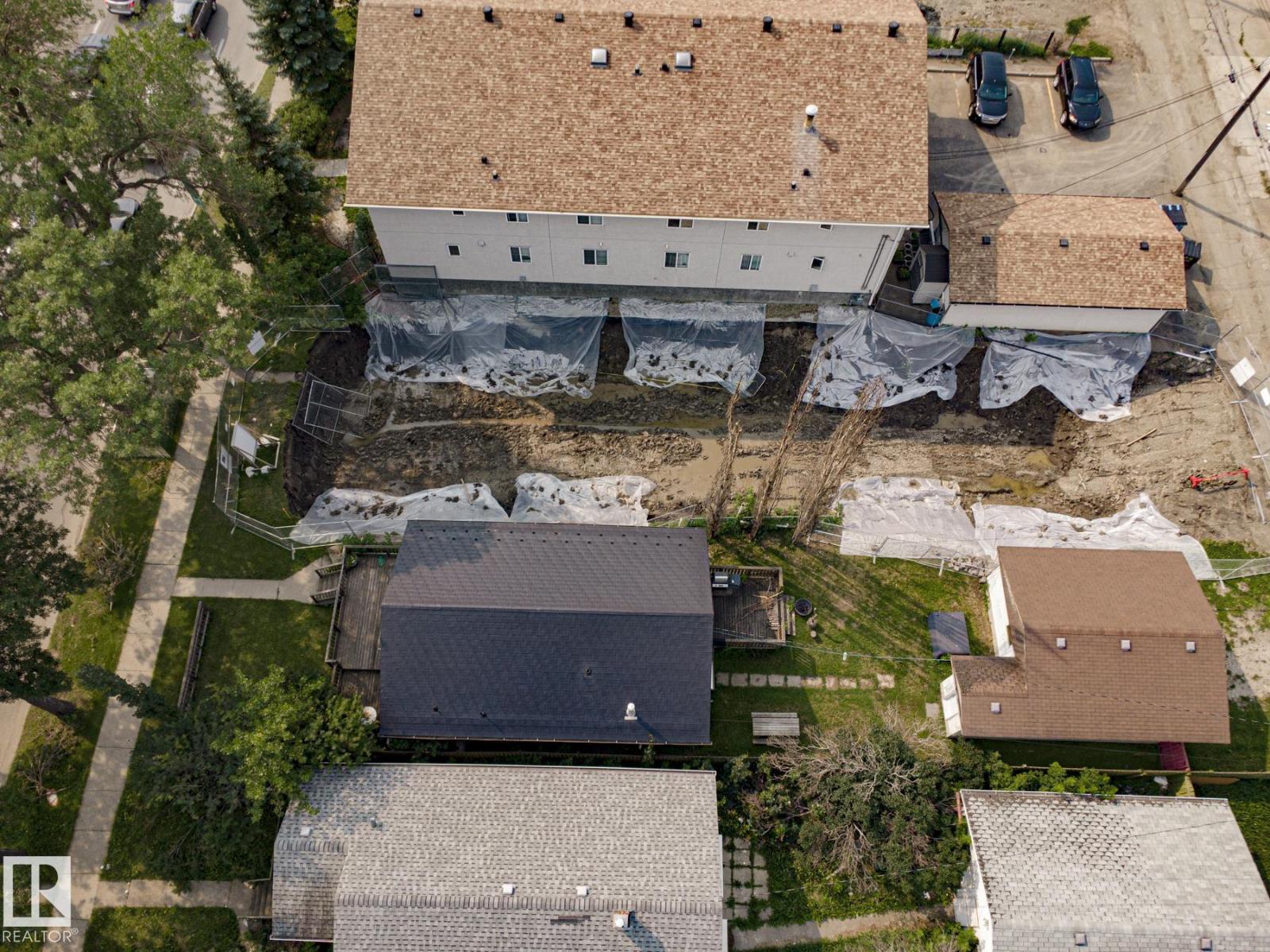 11124 97 ST NW - 12