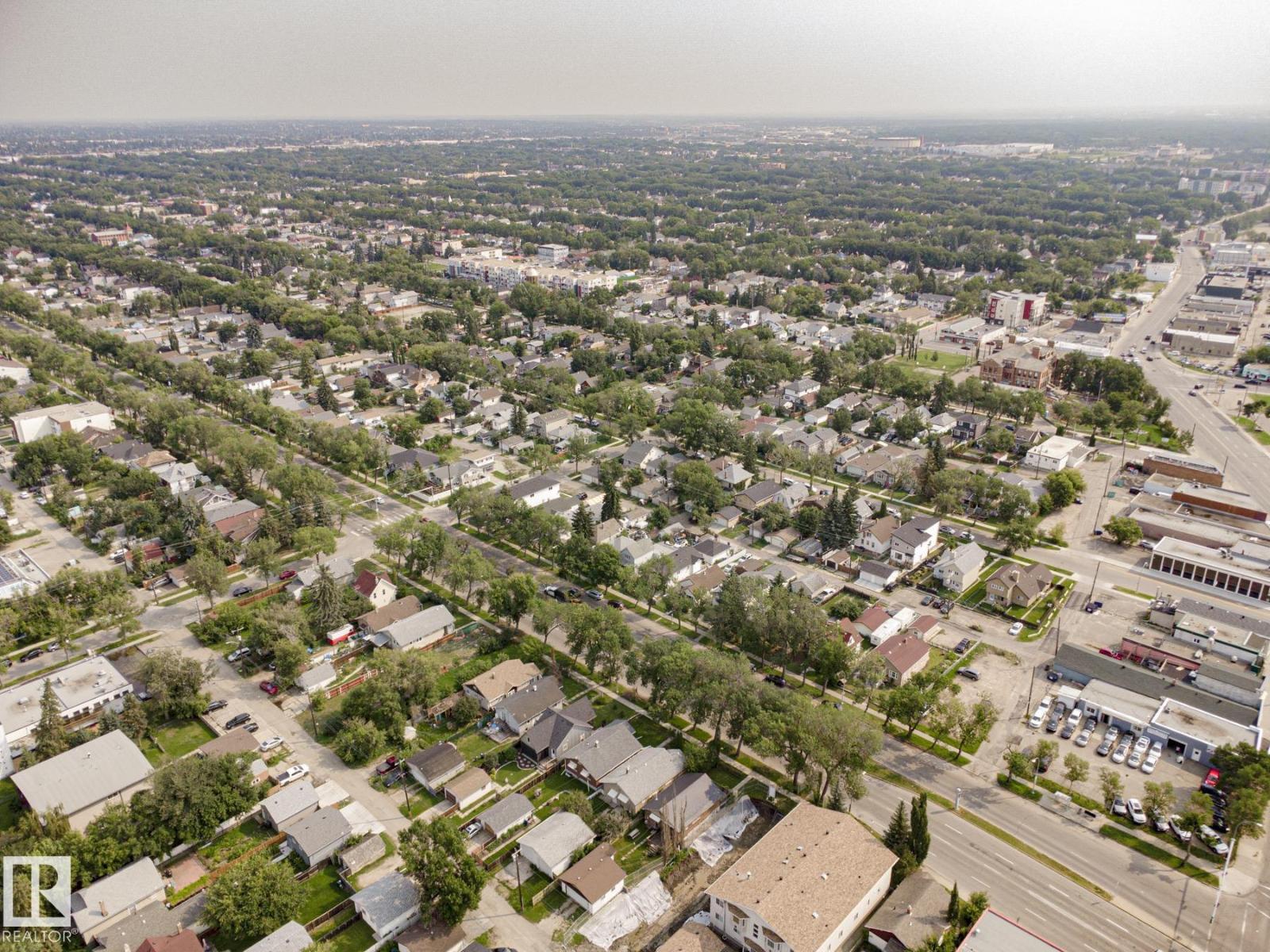 11124 97 ST NW - 36