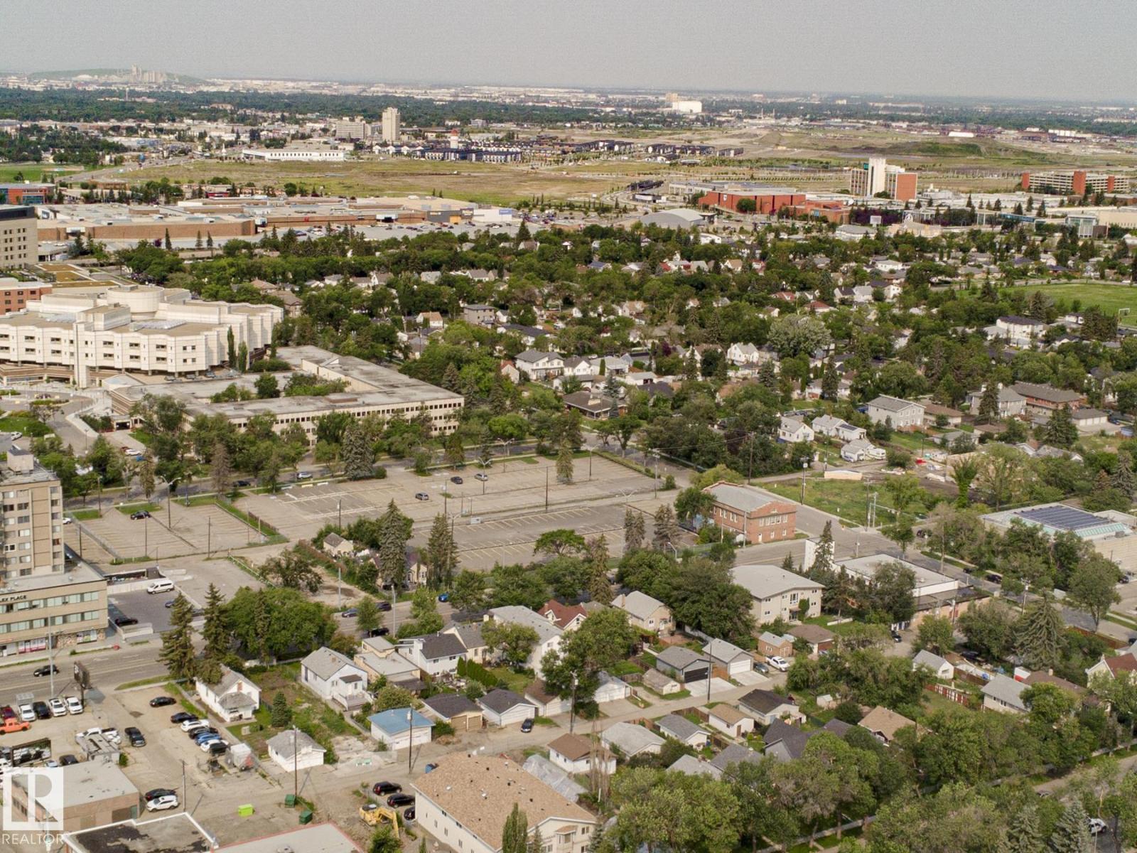 11124 97 ST NW - 50