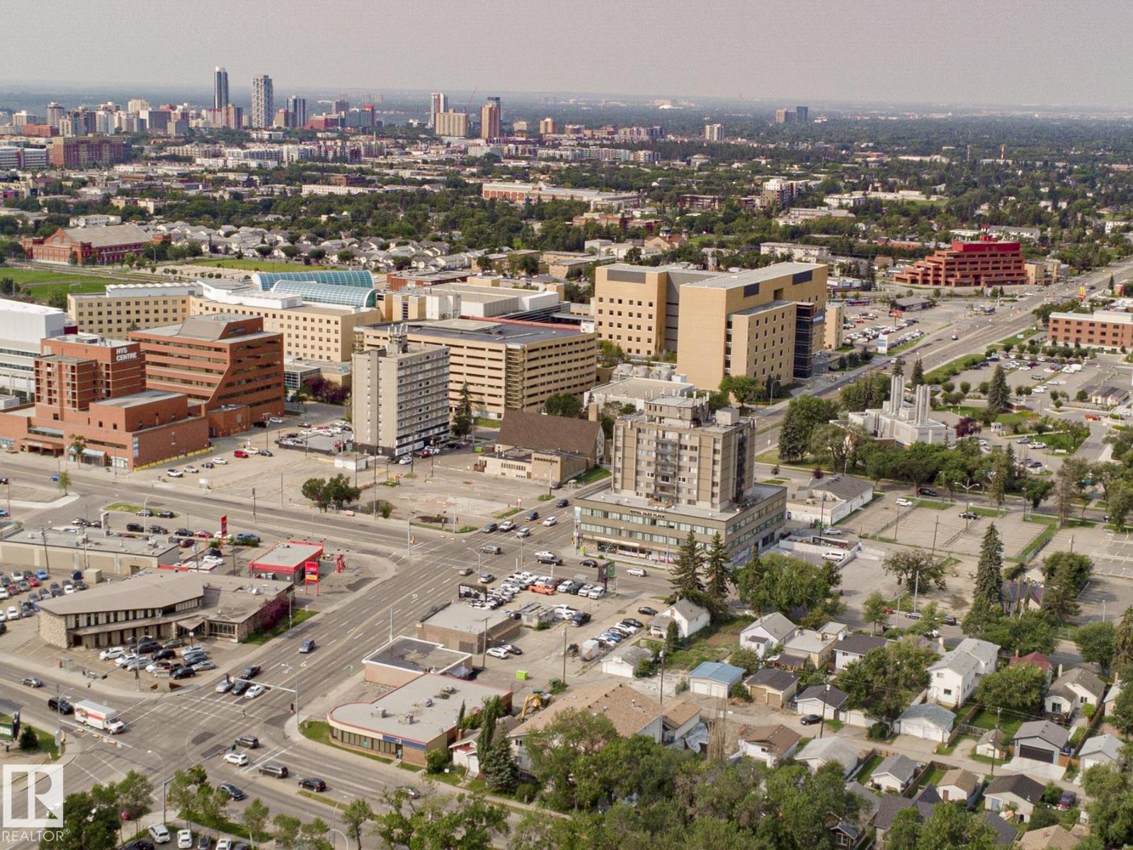 11124 97 ST NW - 52