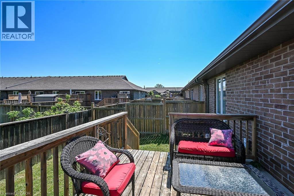 10 EMILY Street - Image 42