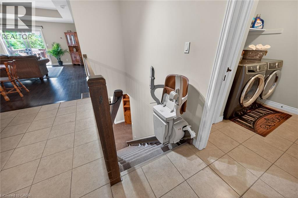 10 EMILY Street - Image 38