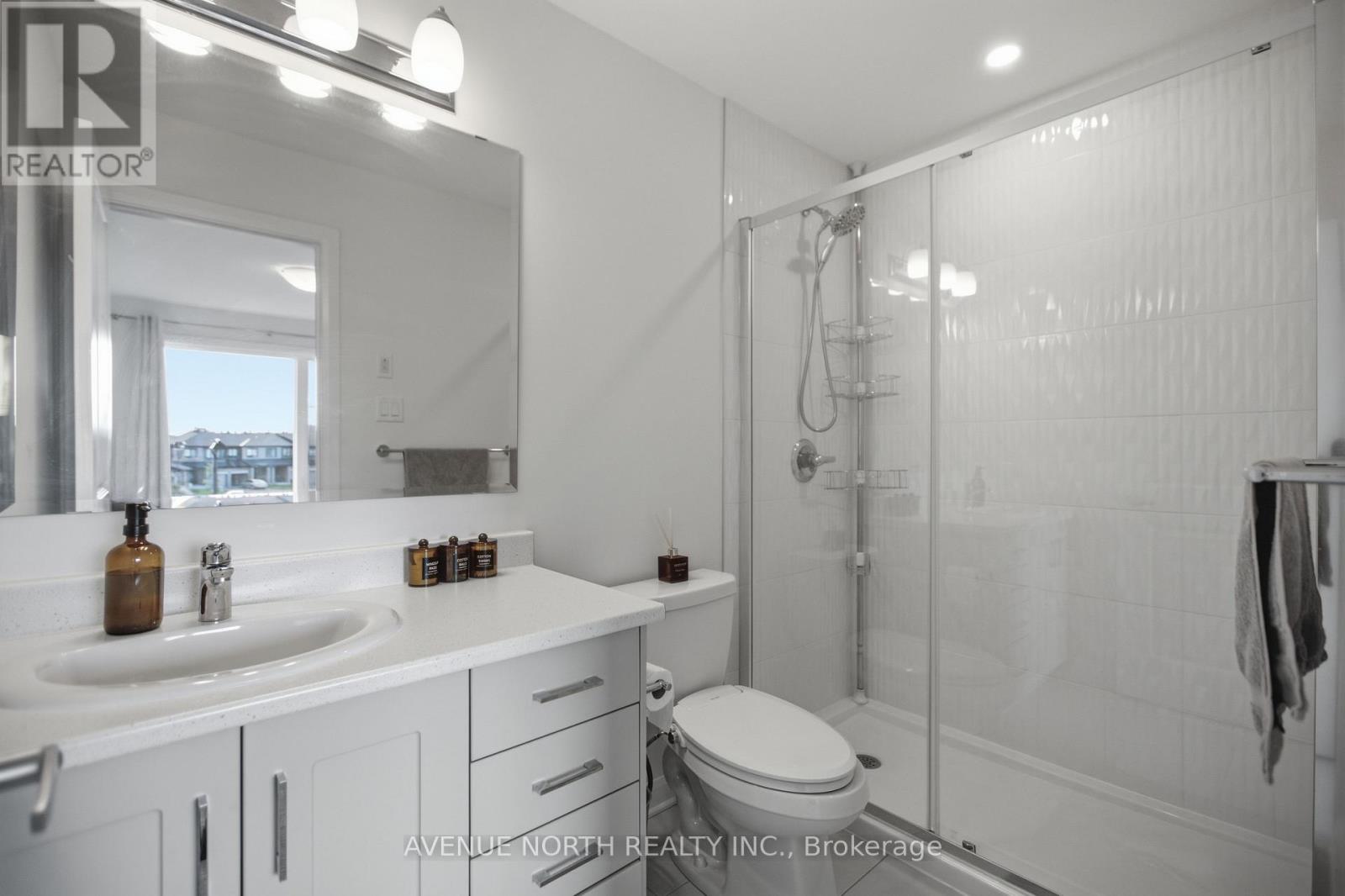3 Bed, 3 Bath House for Sale in Ottawa – 532 CONVENIRE ROW, Ottawa – MLS# X13647488 - Image 23