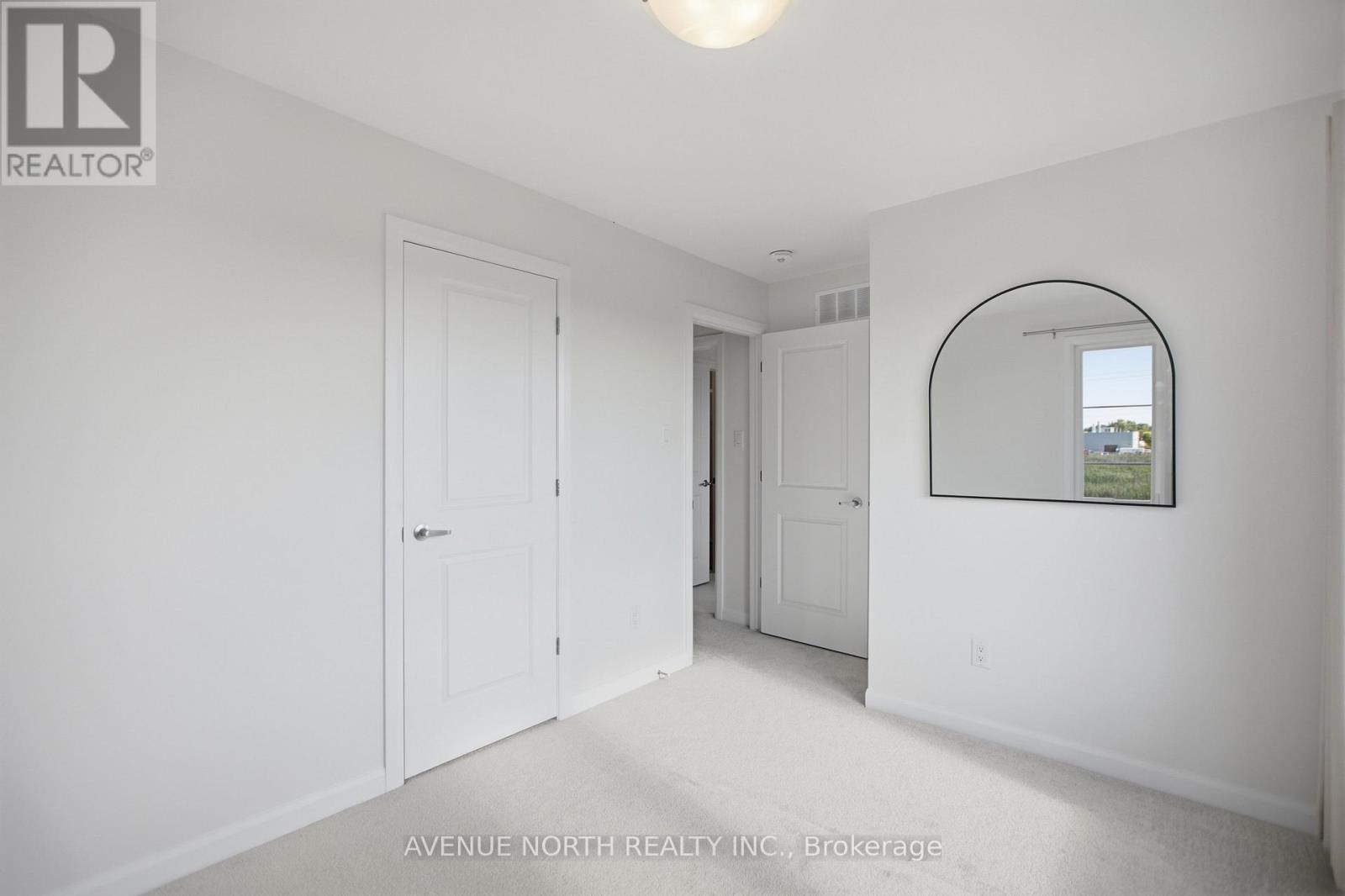 3 Bed, 3 Bath House for Sale in Ottawa – 532 CONVENIRE ROW, Ottawa – MLS# X13647488 - Image 25