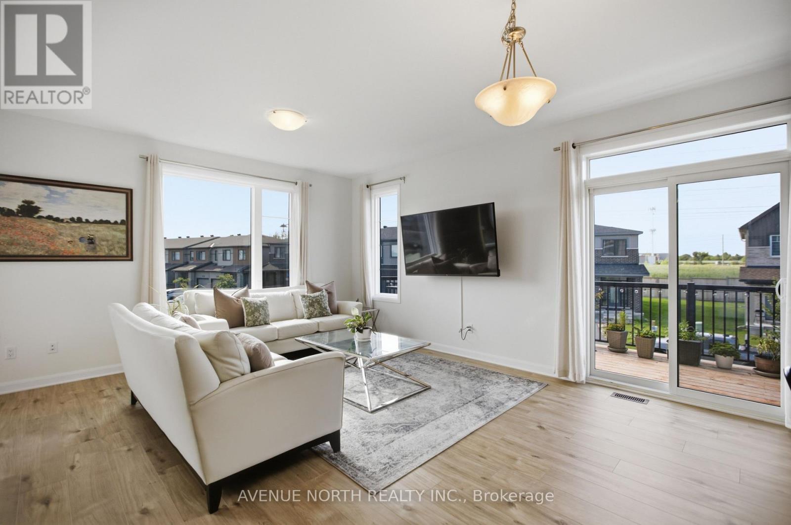 3 Bed, 3 Bath House for Sale in Ottawa – 532 CONVENIRE ROW, Ottawa – MLS# X13647488 - Image 9