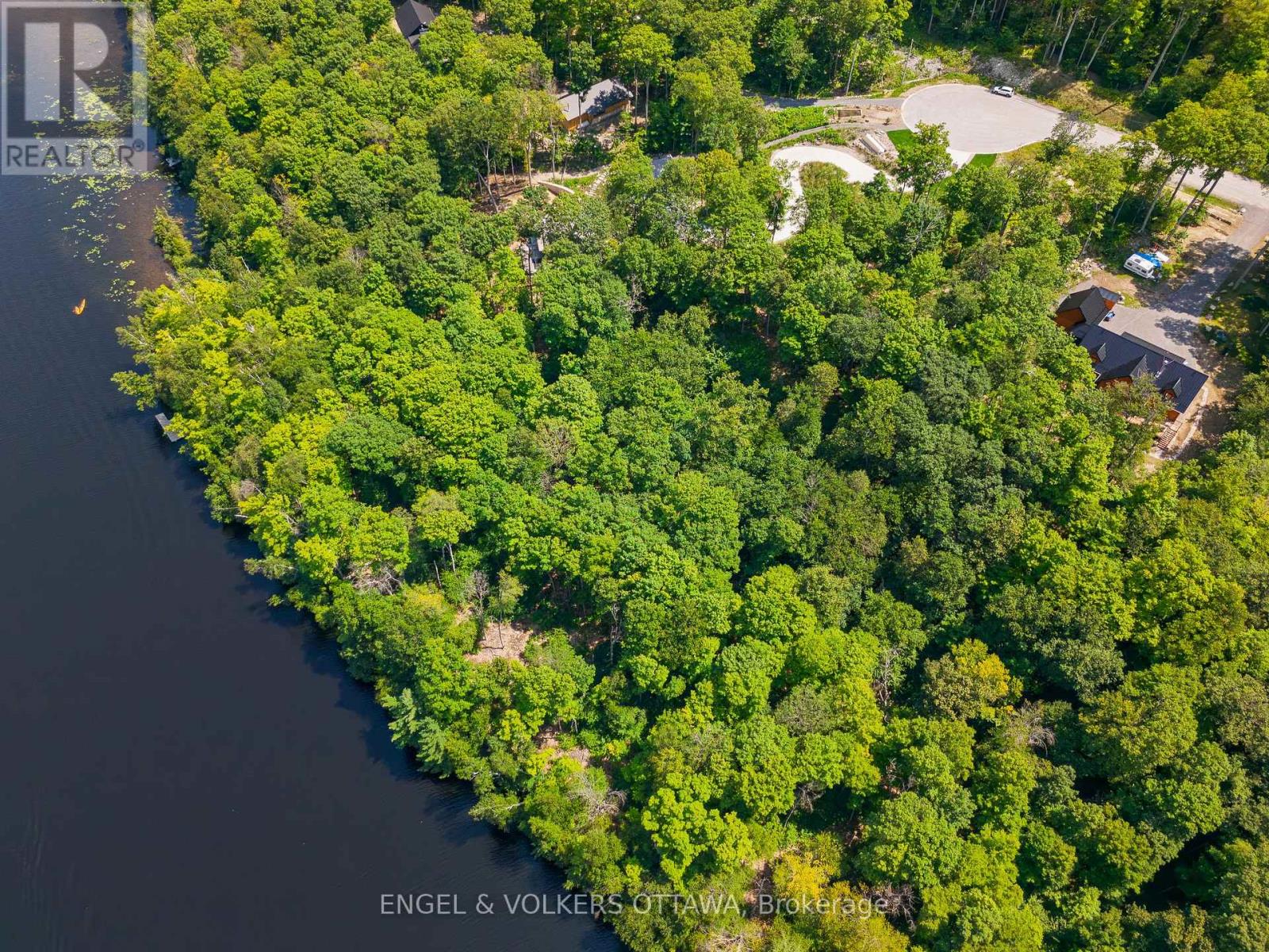 223 SHADY MAPLE ROAD, McNab/Braeside — photo 2