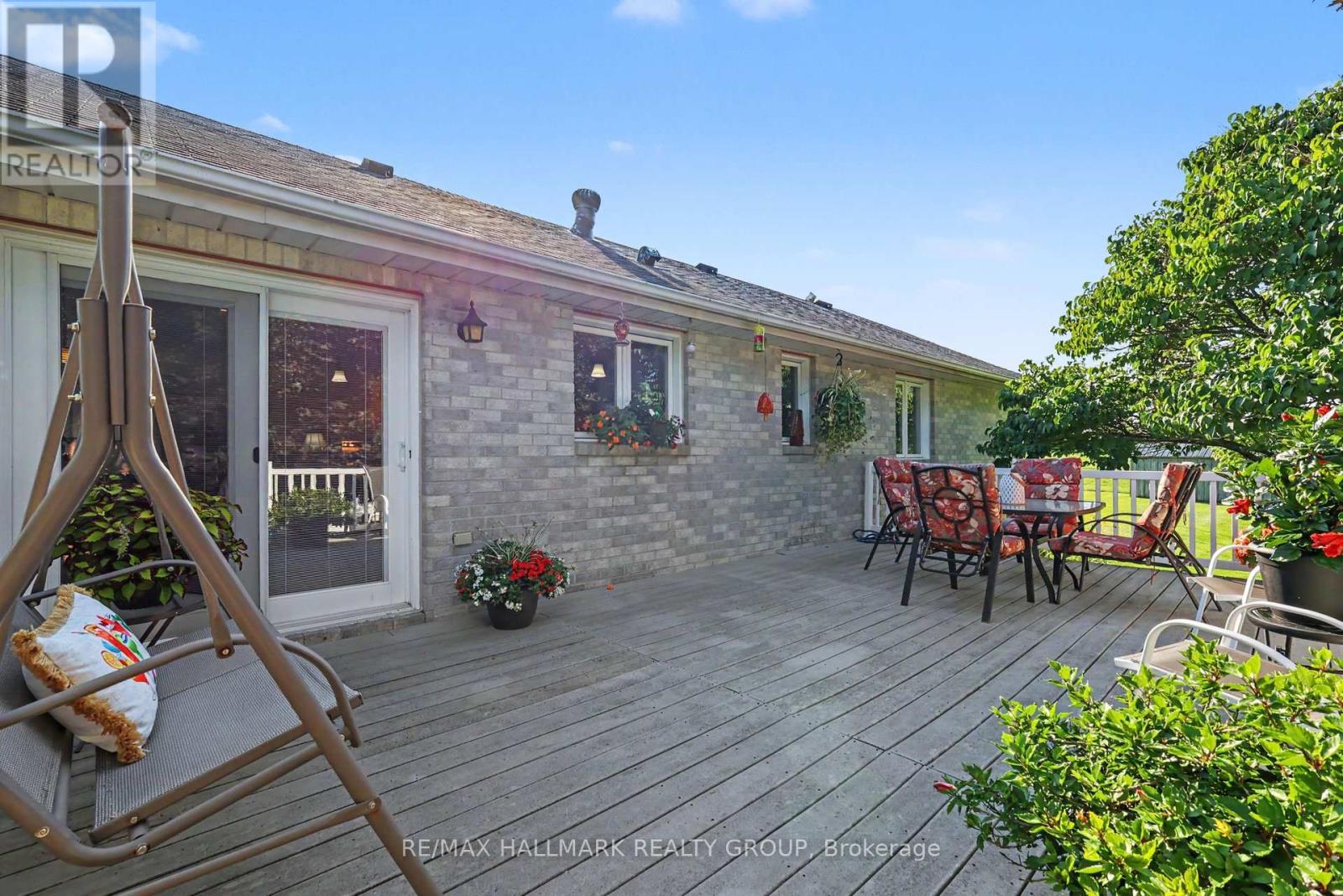 3 Bed, 3 Bath House for Sale in Ottawa – 1721 CARSONBY ROAD E, Ottawa – MLS# X13647540 - Image 44