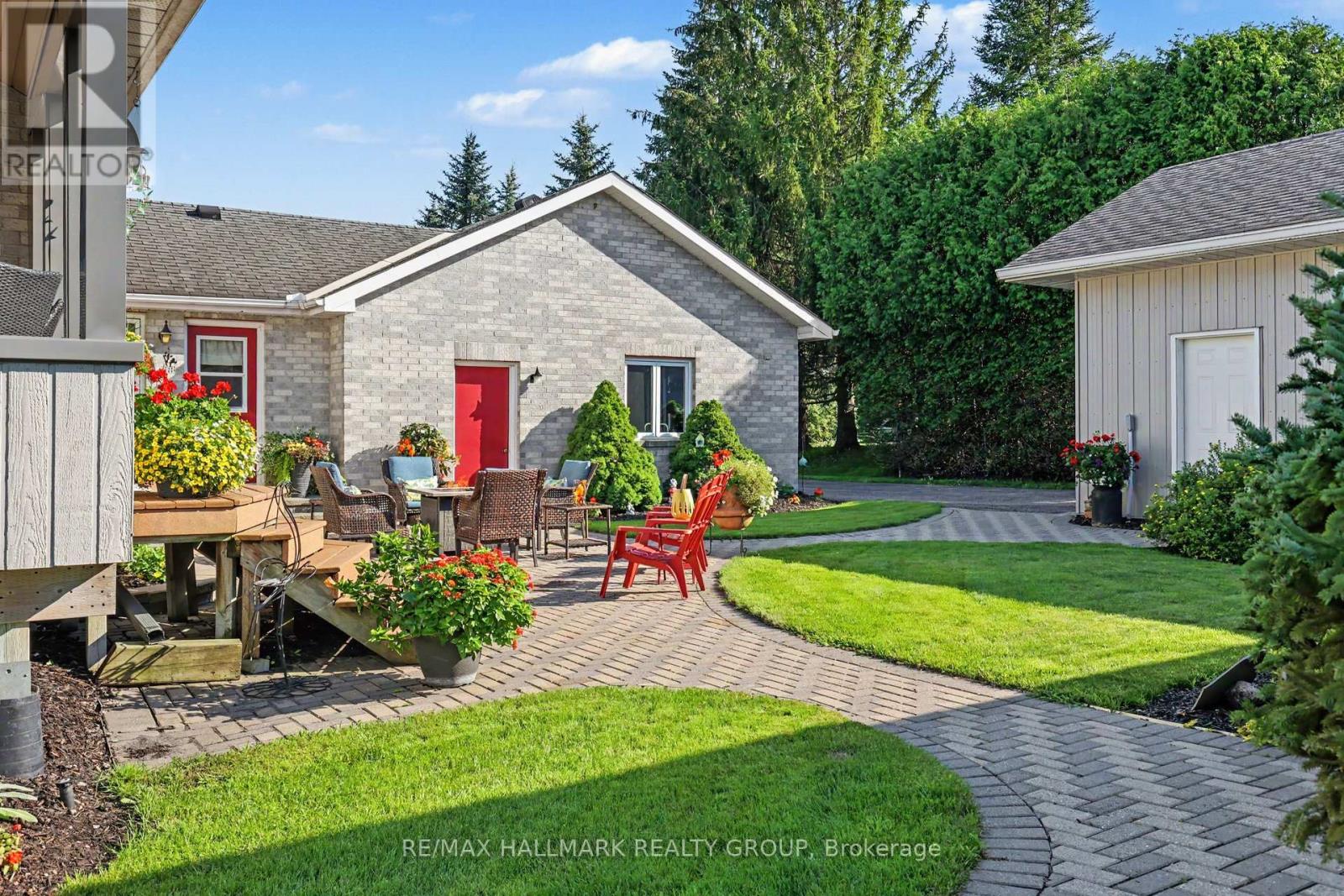3 Bed, 3 Bath House for Sale in Ottawa – 1721 CARSONBY ROAD E, Ottawa – MLS# X13647540 - Image 47
