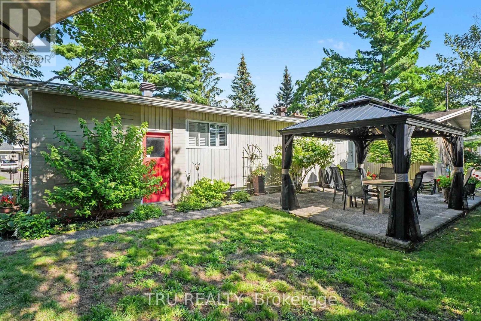 3 Bed, 3 Bath House for Sale in Ottawa – 1174 CAMEO DRIVE, Ottawa – MLS# X13647552 - Image 36