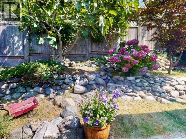7081 TOFINO STREET - 49