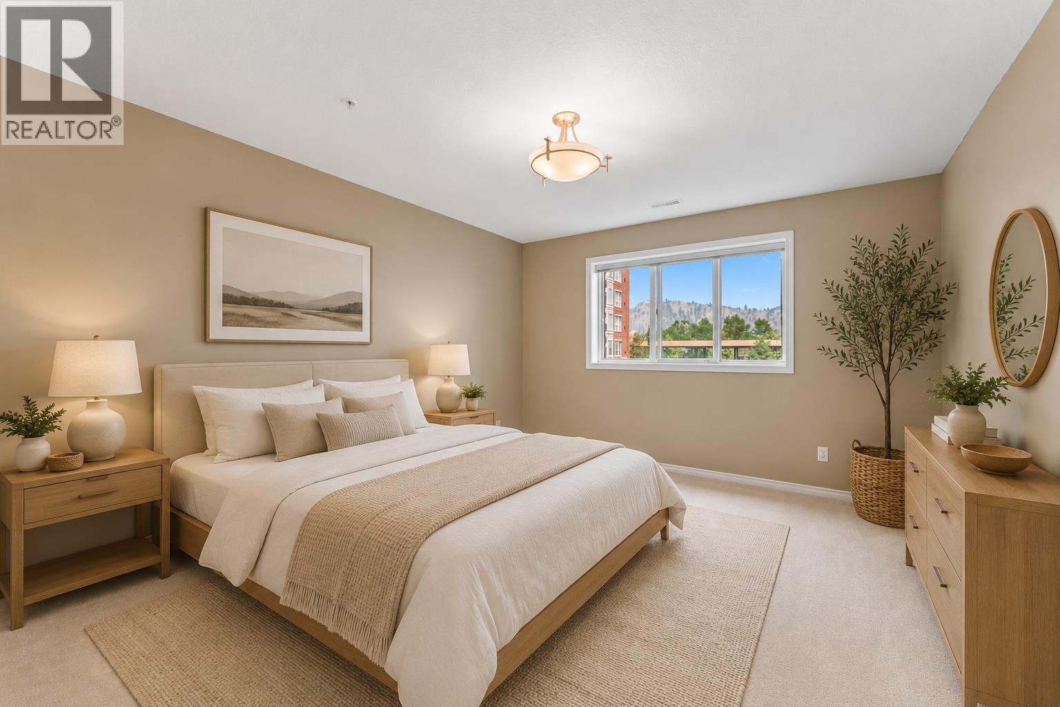 205 1967 Underhill Street, Kelowna