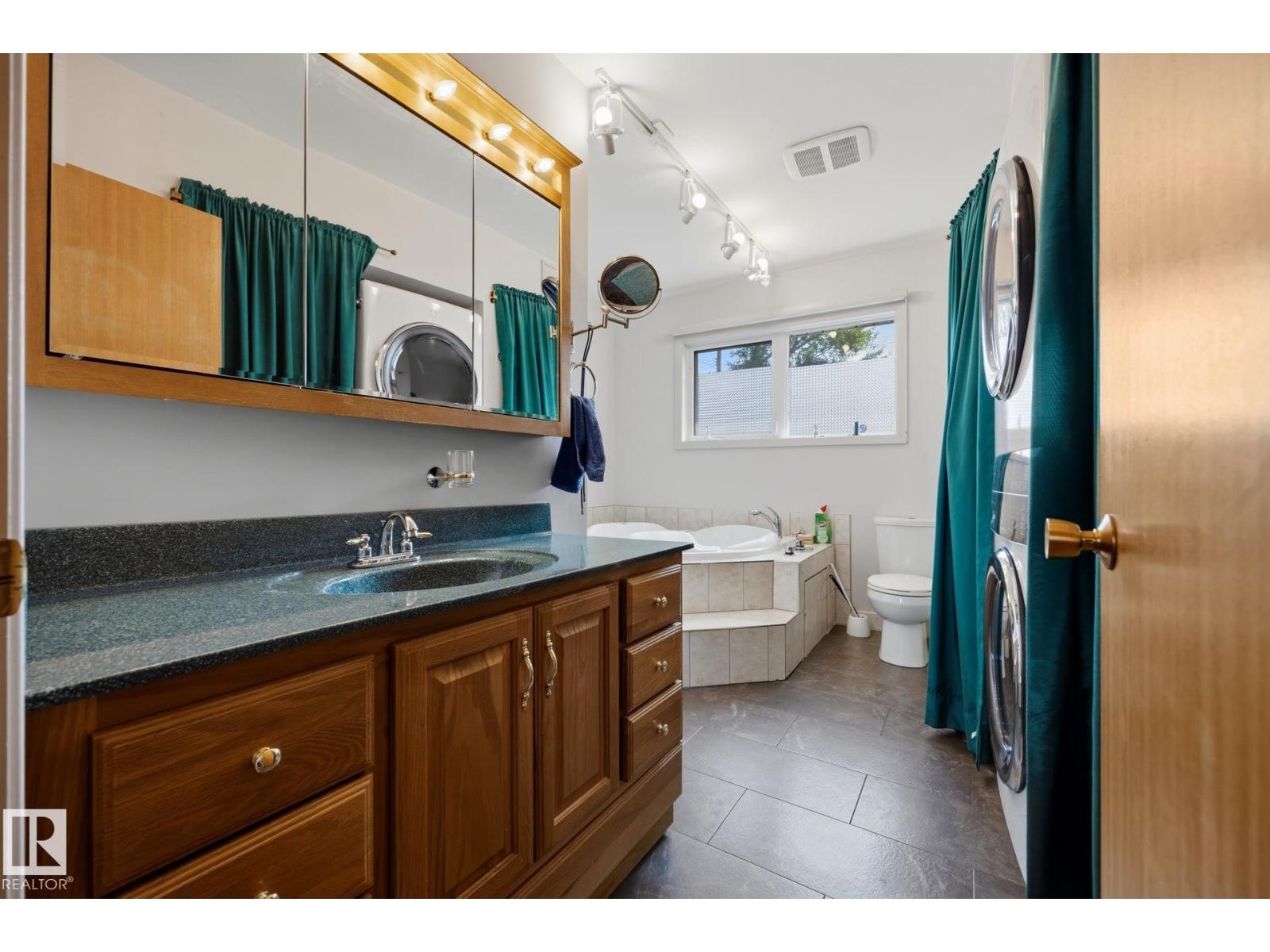 9503 54 Street NW - Photo 33