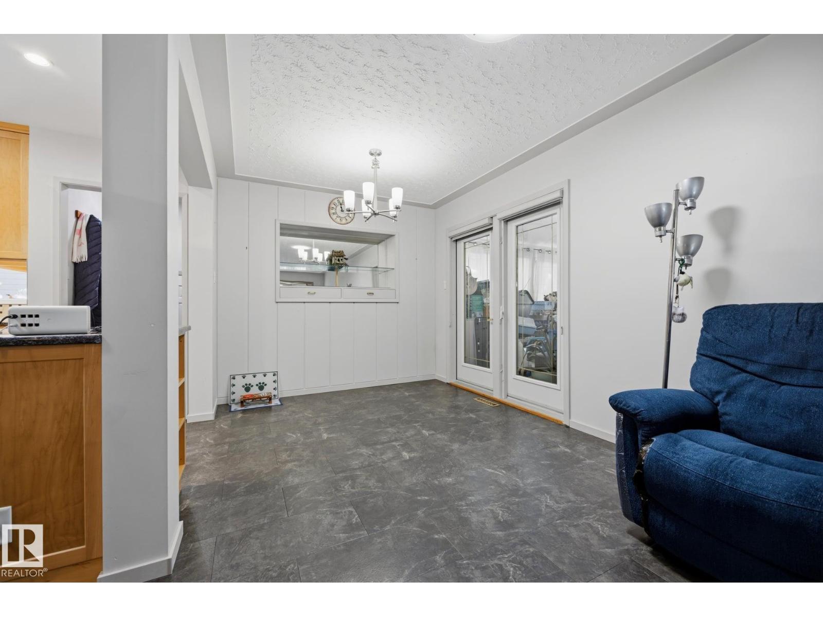 9503 54 Street NW - Photo 23