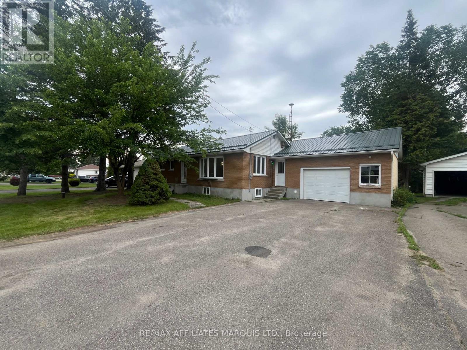 1065 COUNTY RD 15 STREET, Augusta — photo 2