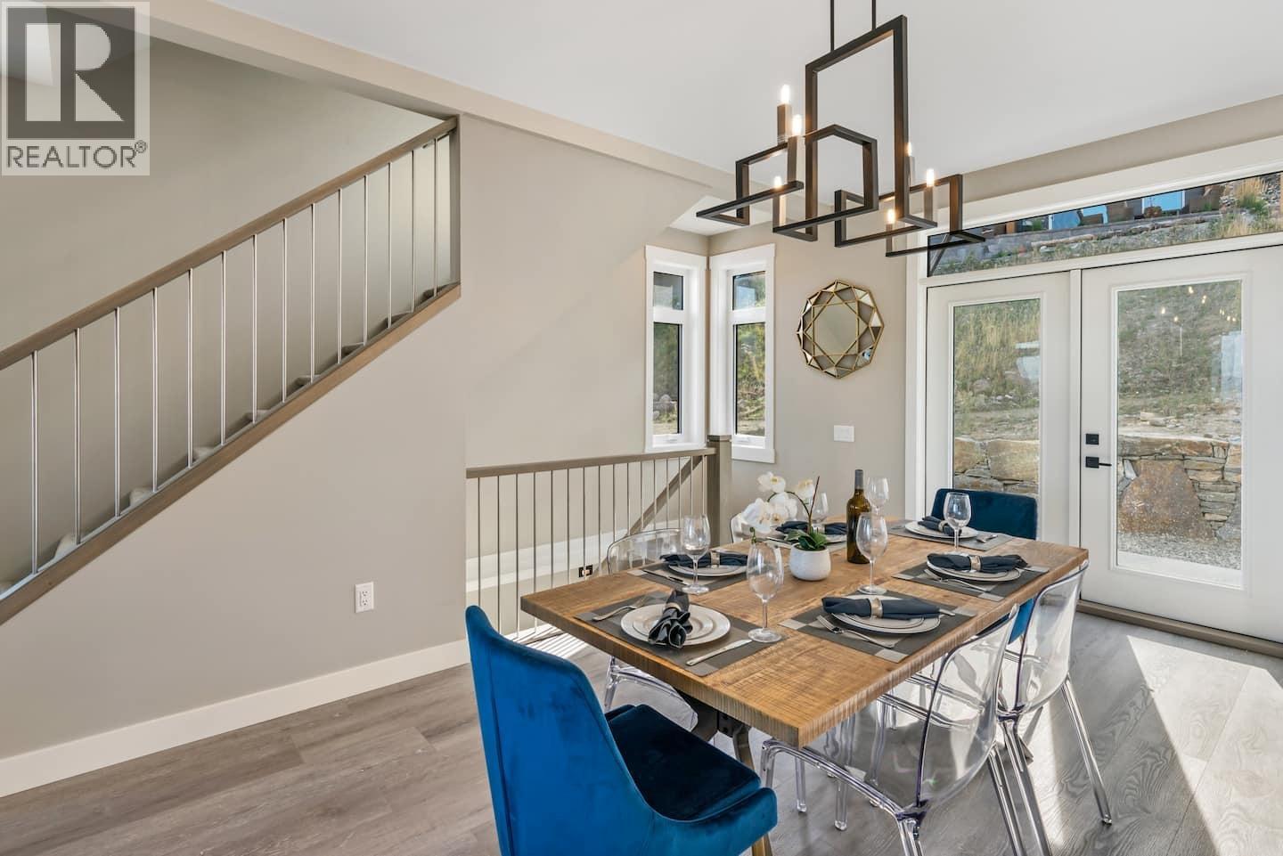 3220 Hilltown Drive Unit# 10, Kelowna