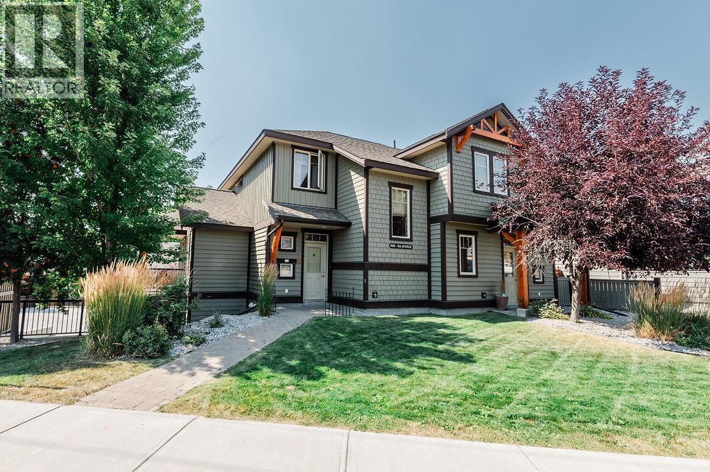 906 6TH Avenue Unit# 1, Invermere — photo 2