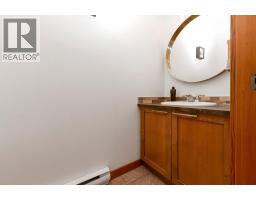 906 6th Avenue Unit# 1, Invermere, BC V0A1K0 Photo 13