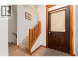 906 6th Avenue Unit# 1, Invermere, BC V0A1K0 Photo 14