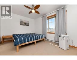 906 6th Avenue Unit# 1, Invermere, BC V0A1K0 Photo 16