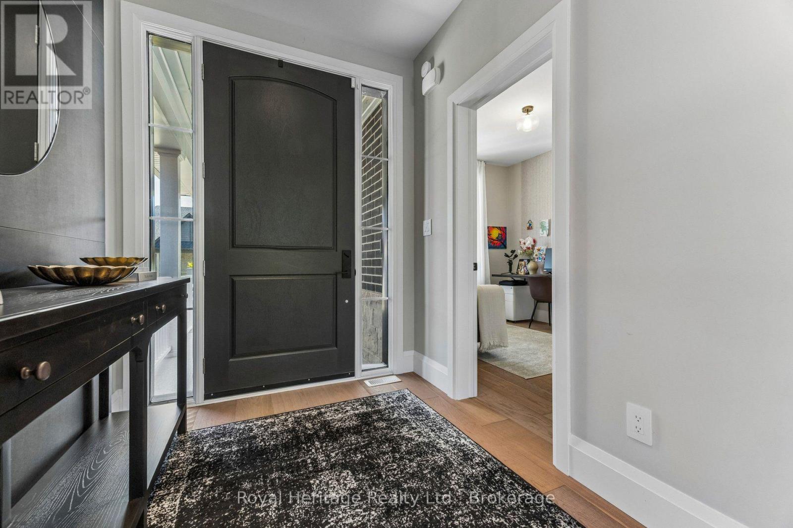 55 HARRY LEE CRESCENT - 4