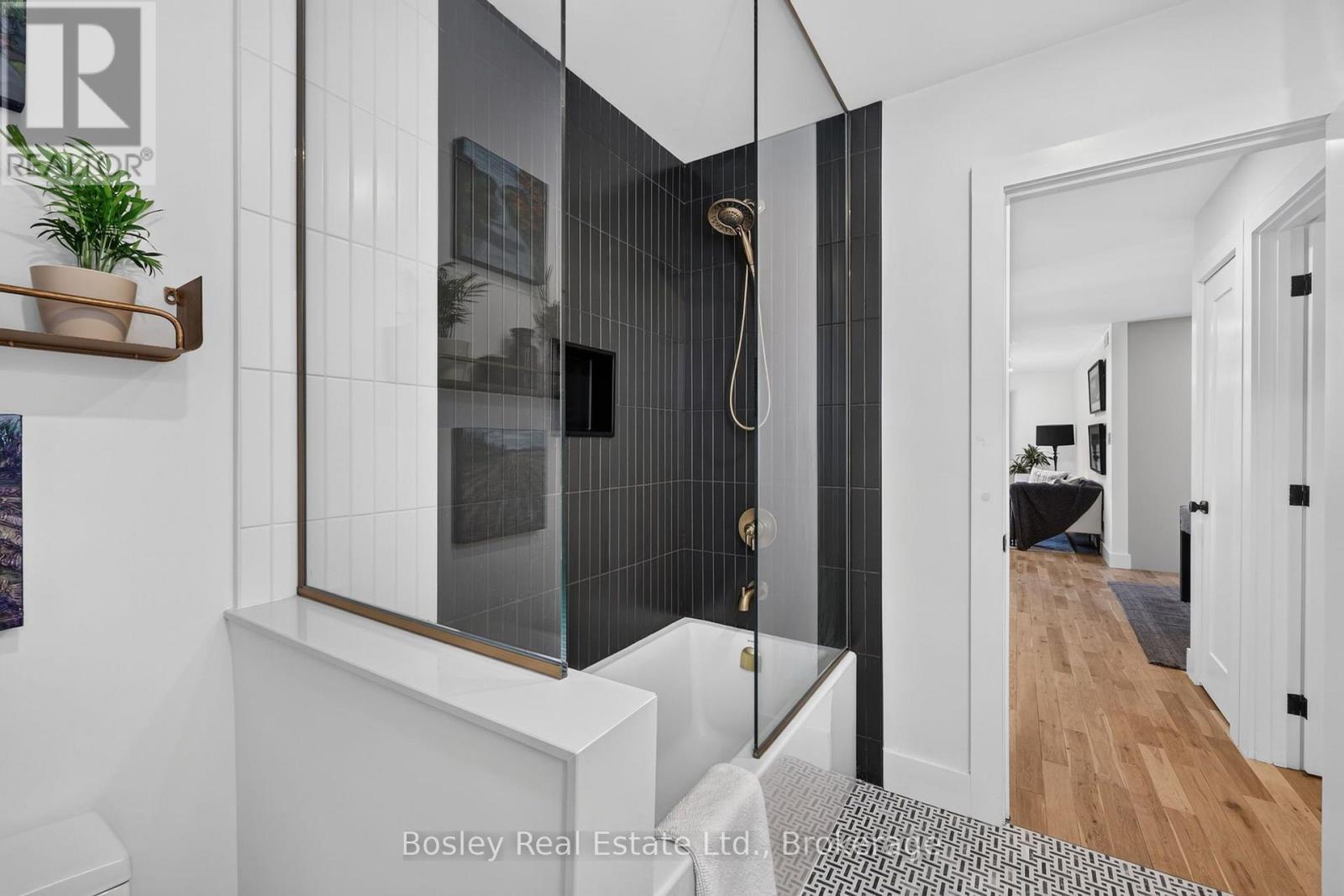 50 LOUISA STREET W - Image 21