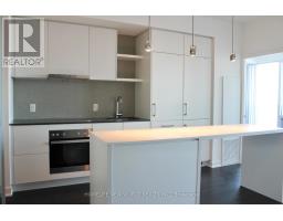 6806 - 88 Harbour Street, Toronto, ON M5J0C3 Photo 11