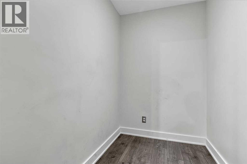 813 Prestwick Circle SE - Image 36