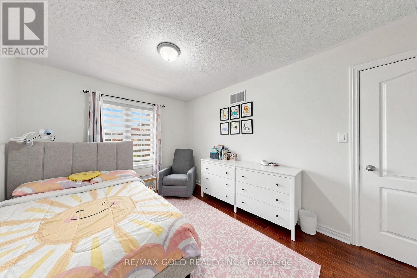 13 FRINGETREE ROAD - 31