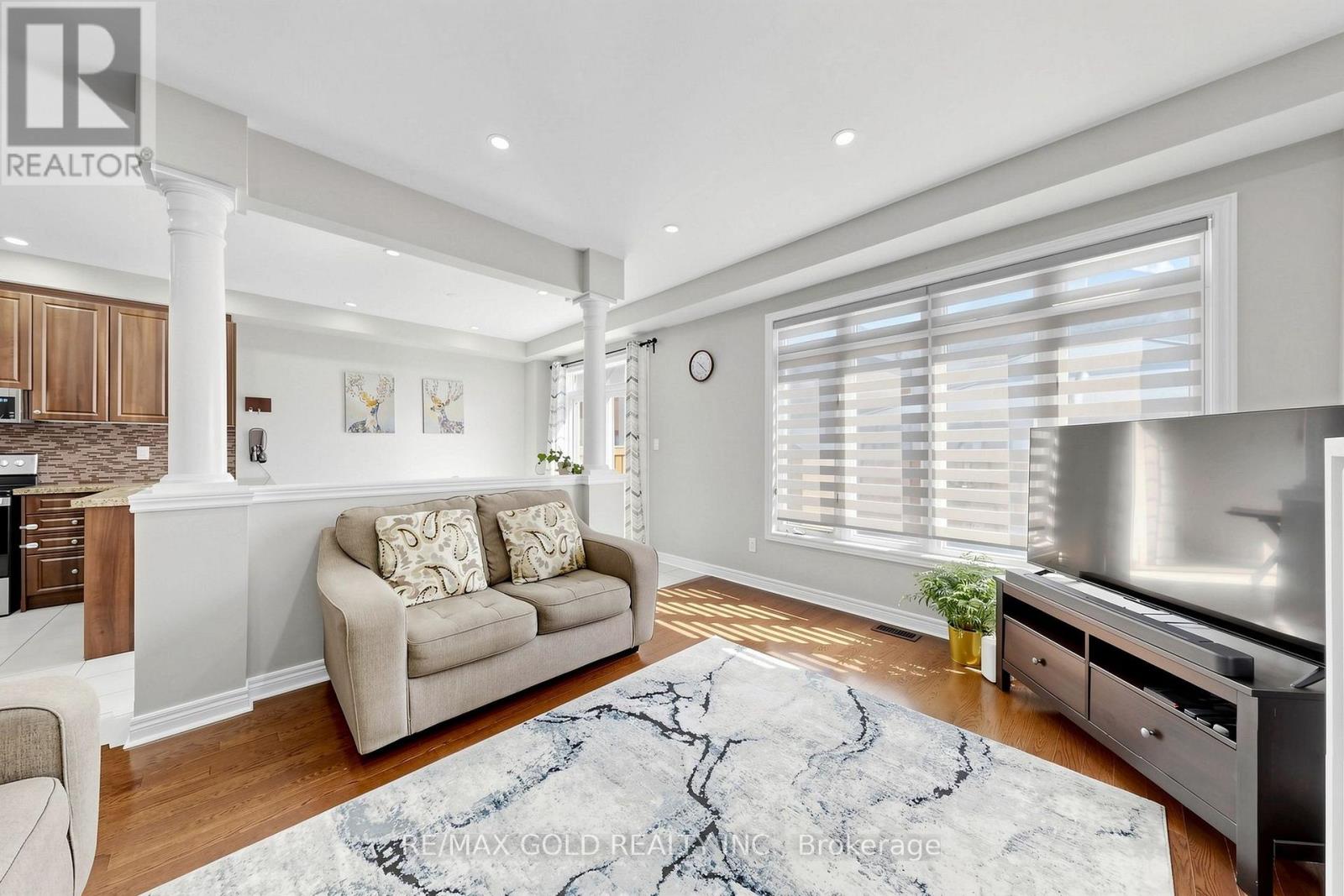 13 FRINGETREE ROAD - 4