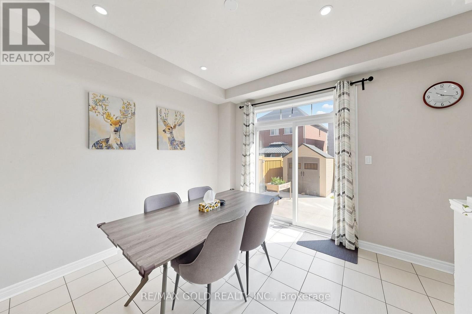 13 FRINGETREE ROAD - 8