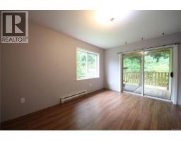 Mud room - 406 Ferris Rd, Zeballos, BC V0P2A0 Photo 6